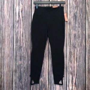 Mossimo crop leggings shape wear